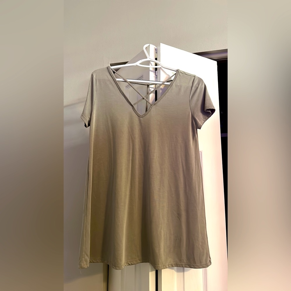 Earthbound Medium Top